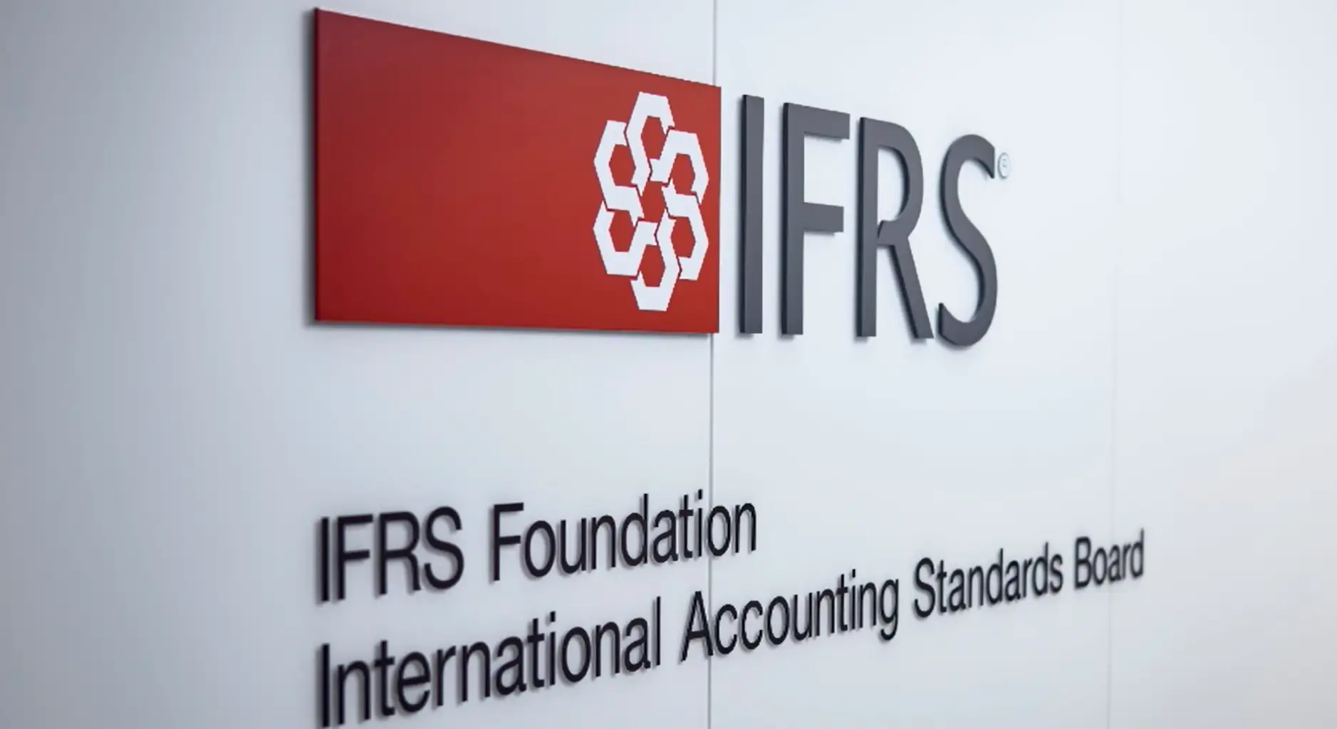IFRS-Publishes-Guide-to-Help-Companies-to-Identify-Disclose-Sustainability-Risks-copy